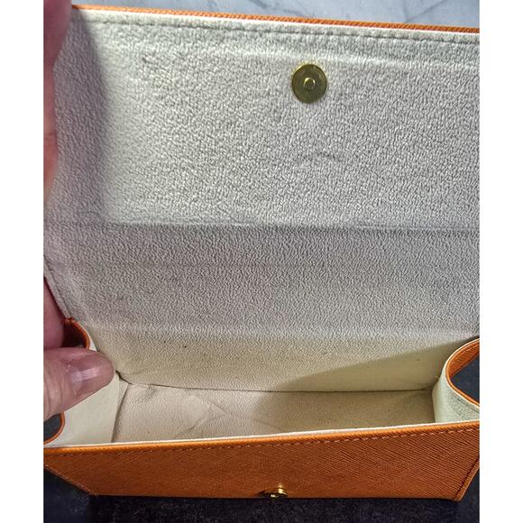 Tory Burch textured Saffiano Leather sunglass / eyeglass case - Picture 7 of 9